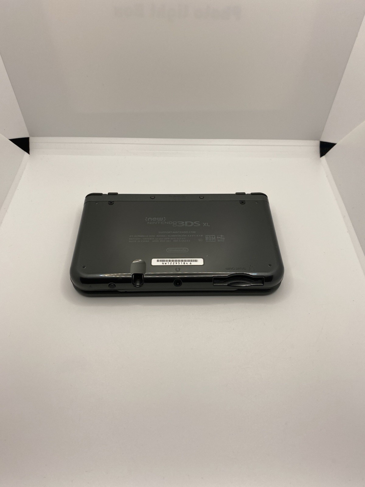 Nintendo 3DS XL Handheld System Grey Used But In Good Condition