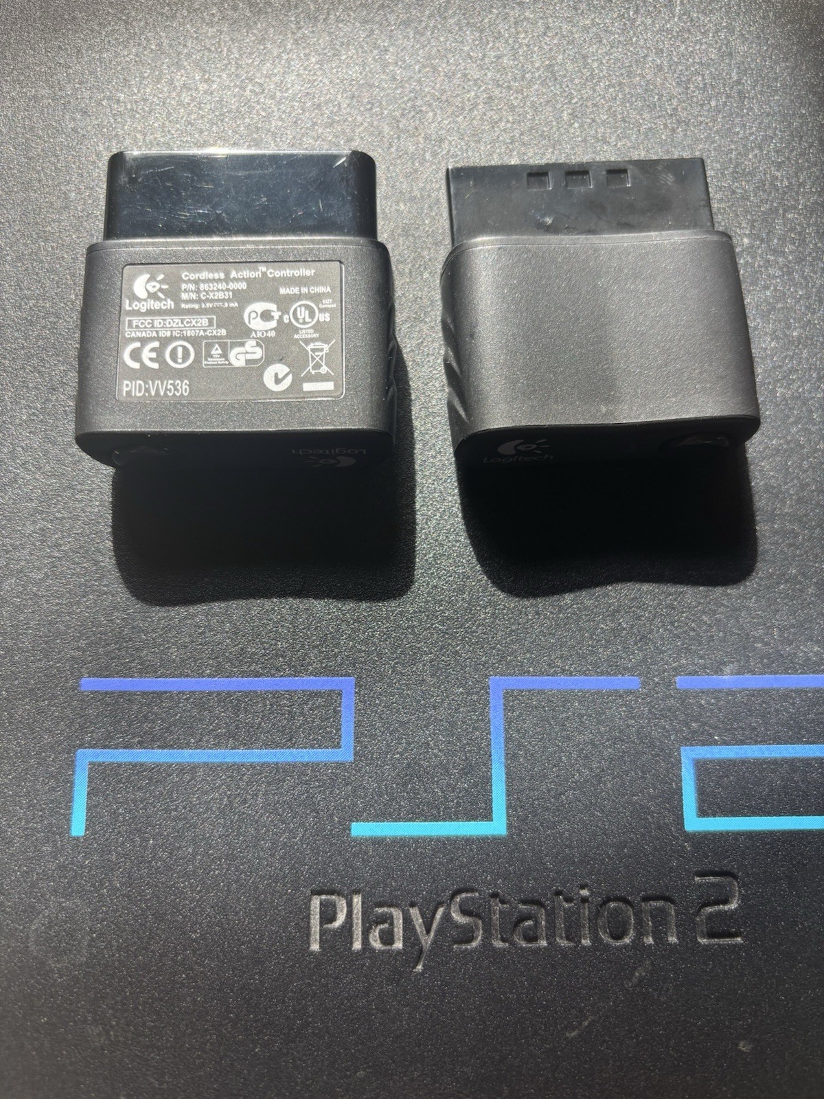 Sony PlayStation 2 PS2 Console w/2 Cordless Controllers, 3x8MB Memory Cards