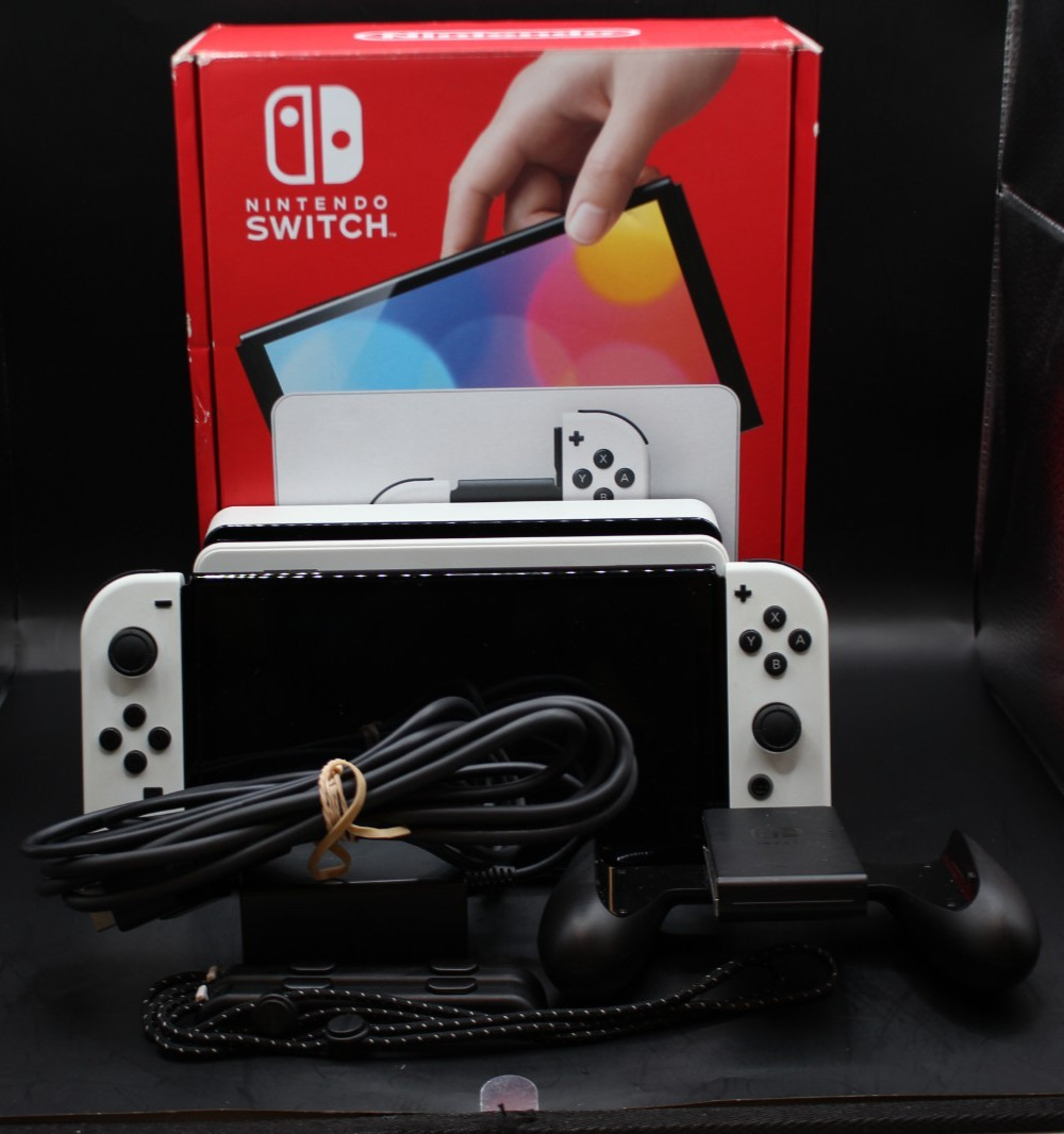 (RI5) Nintendo Switch OLED Model HEG-001 Handheld Console – 64GB – White