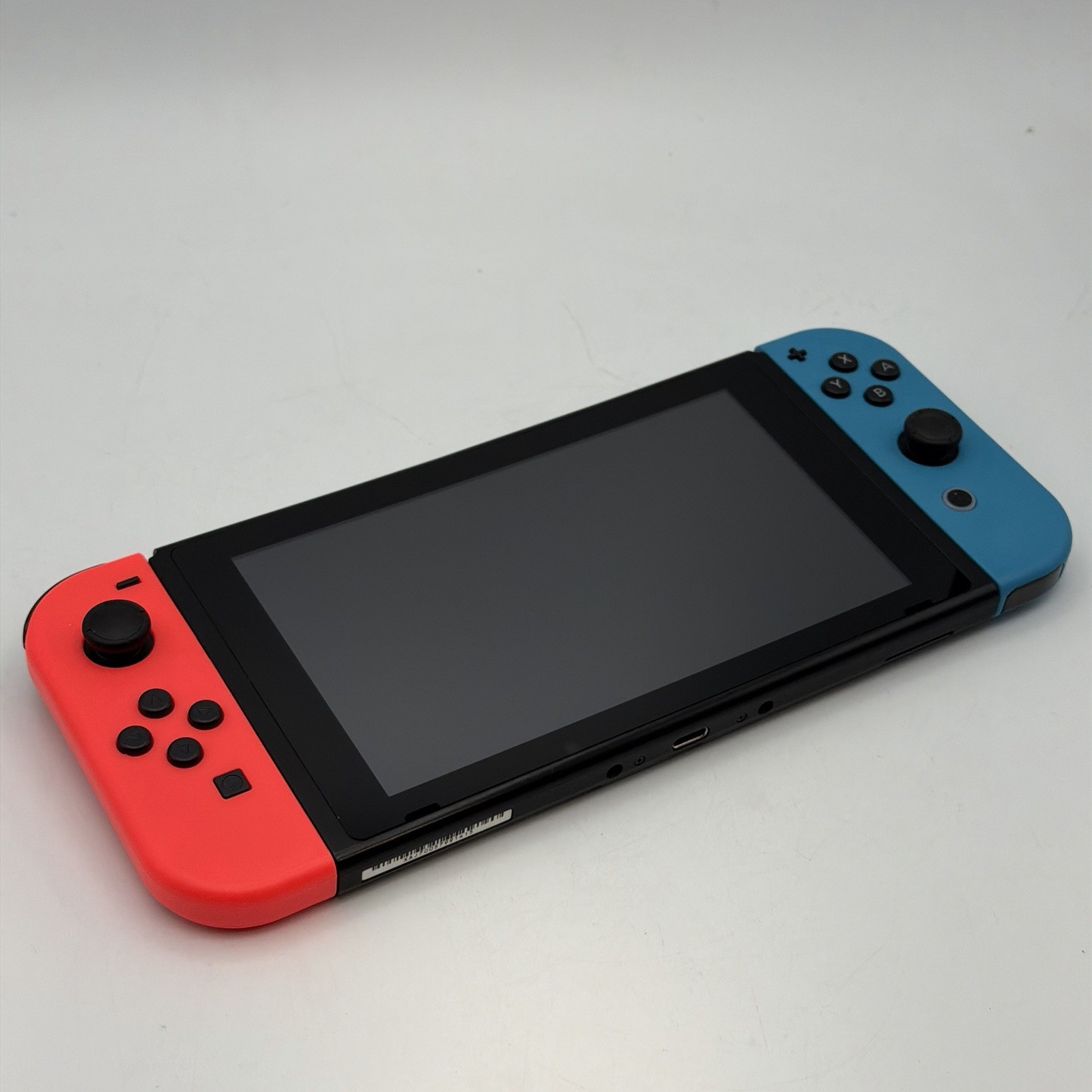 Nintendo Switch Console HAC-001 W/ Joy-Cons, Dock Grip, Charger HDMI Bundle Set