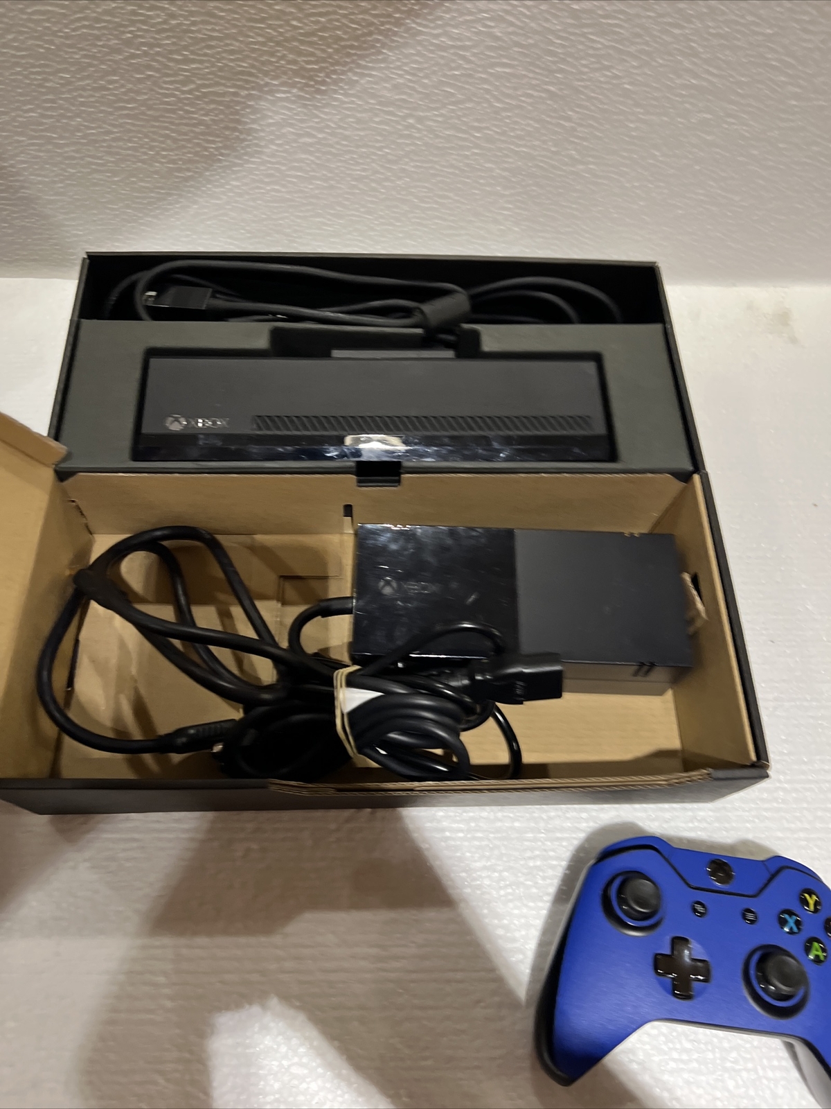 Microsoft Xbox One Day One Edition 500GB Black Console
