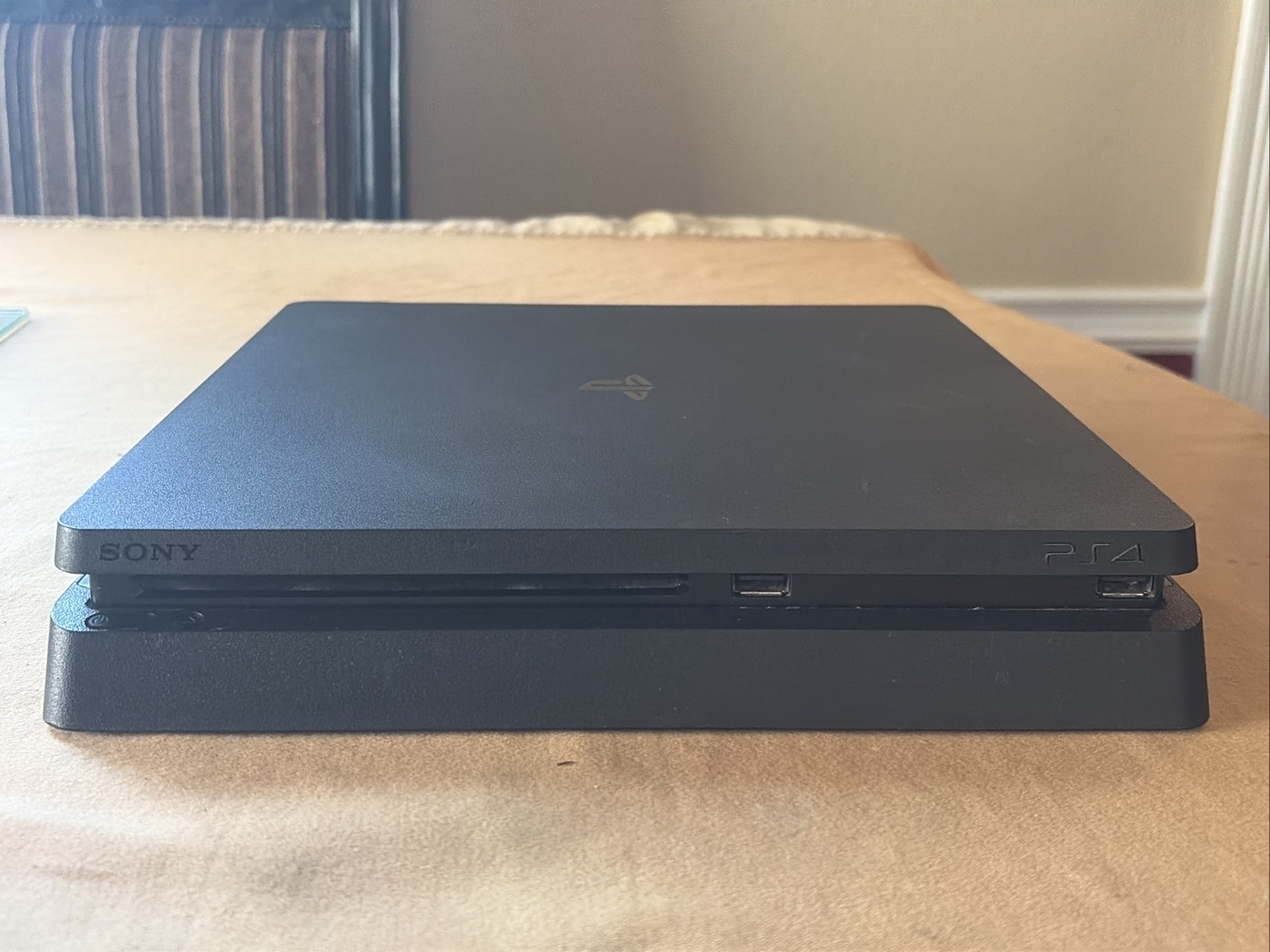 PlayStation 4 Slim PS4 1TB Black Console CUH-2215B v12.00 w/Cords Controller(5