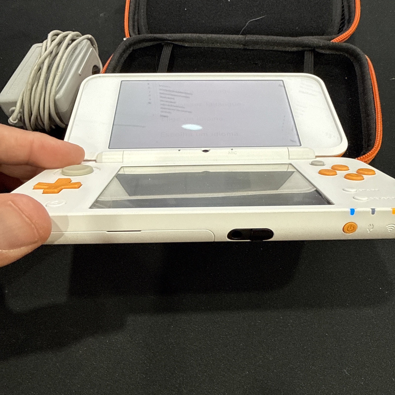 Nintendo 2DS XL Console – White/Orange With Case And Extra Stylist Tested