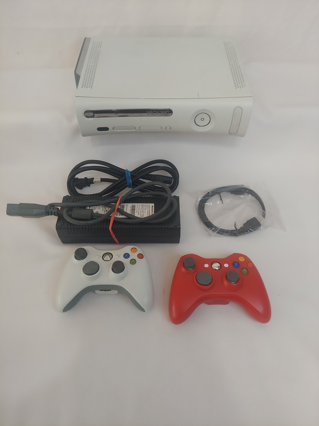 Microsoft Xbox 360 20GB Console – Matte White bundle 1 White 1 Red Controllers