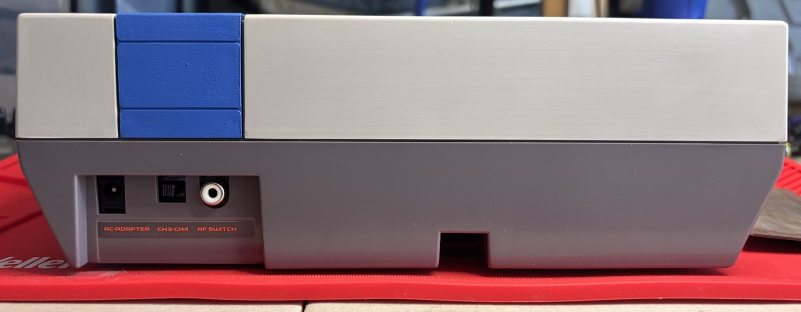Custom Mega Man NES Nintendo Console NES-001 – Recapped, New VR, EXTRA CLEAN