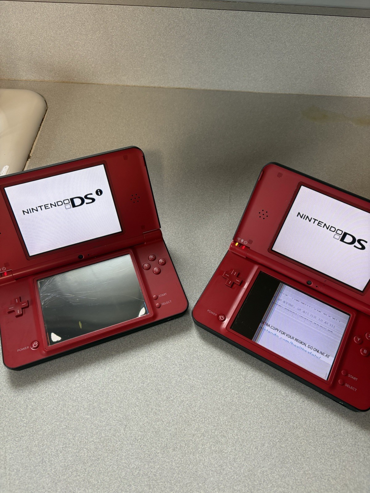 Nintendo DSi XL Super Mario Bros. 25th Anniversary Edition Red (2x) FOR PARTS
