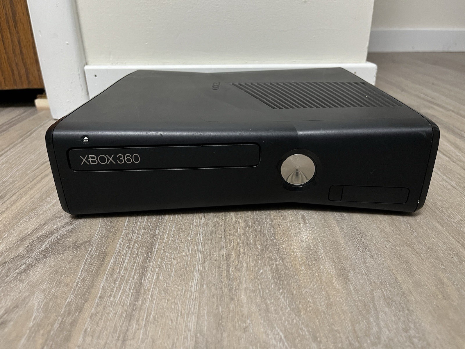 Xbox 360 Slim Black Console 4GB Tested Working