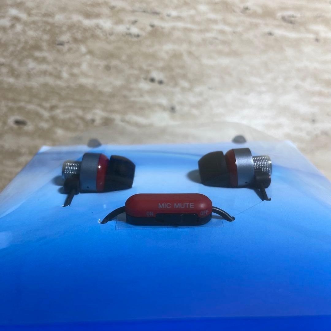 Sony PS Vita In-Ear Headset Cosmic Red Boxed Near Mint Complete 7058