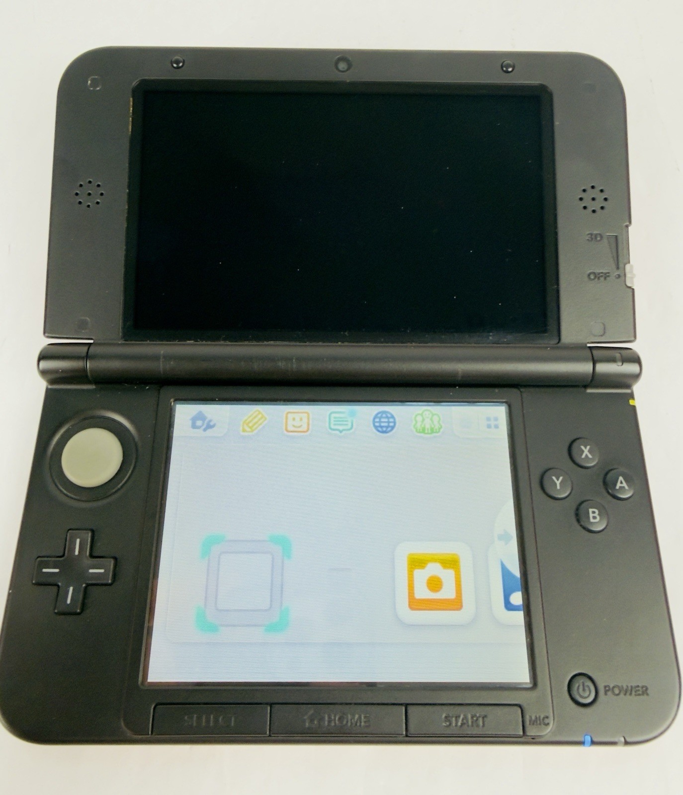 Nintendo 3DS XL Handheld Console – Red/ Black. Top Screen Not Backlit