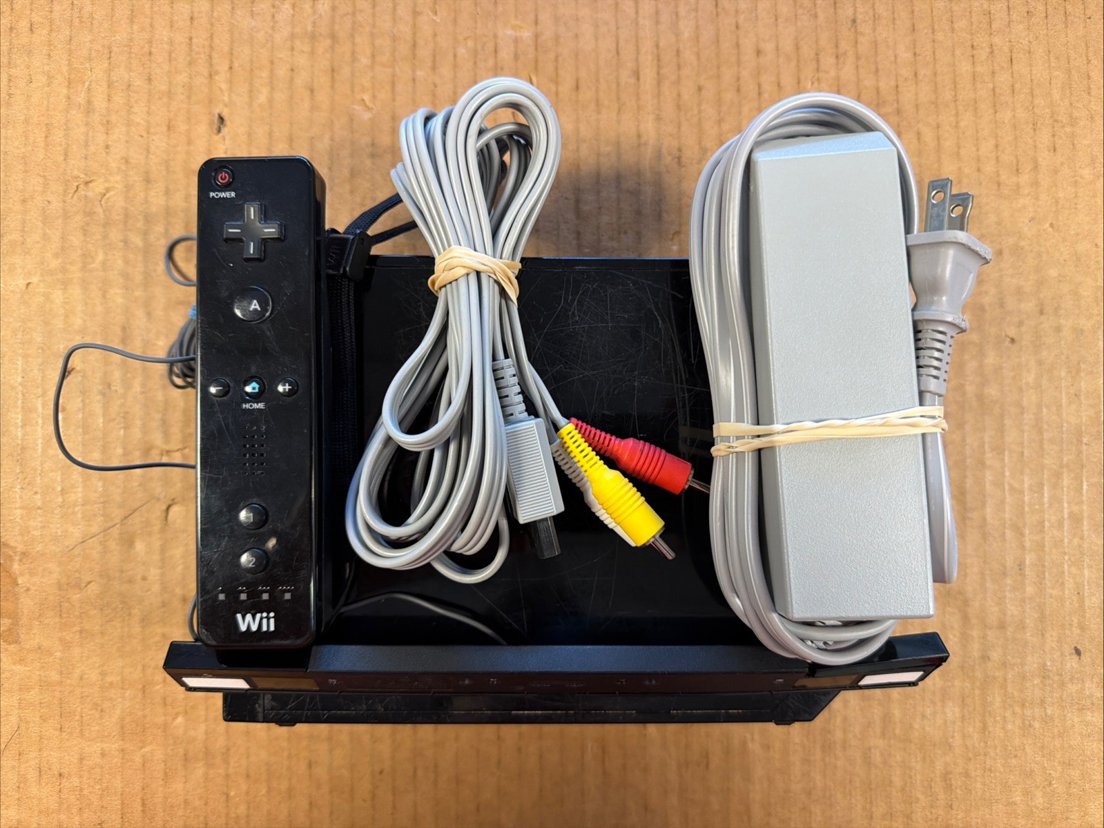 Nintendo Wii Console System, Black RVL-101 (USA) Console & Cords Tested Working