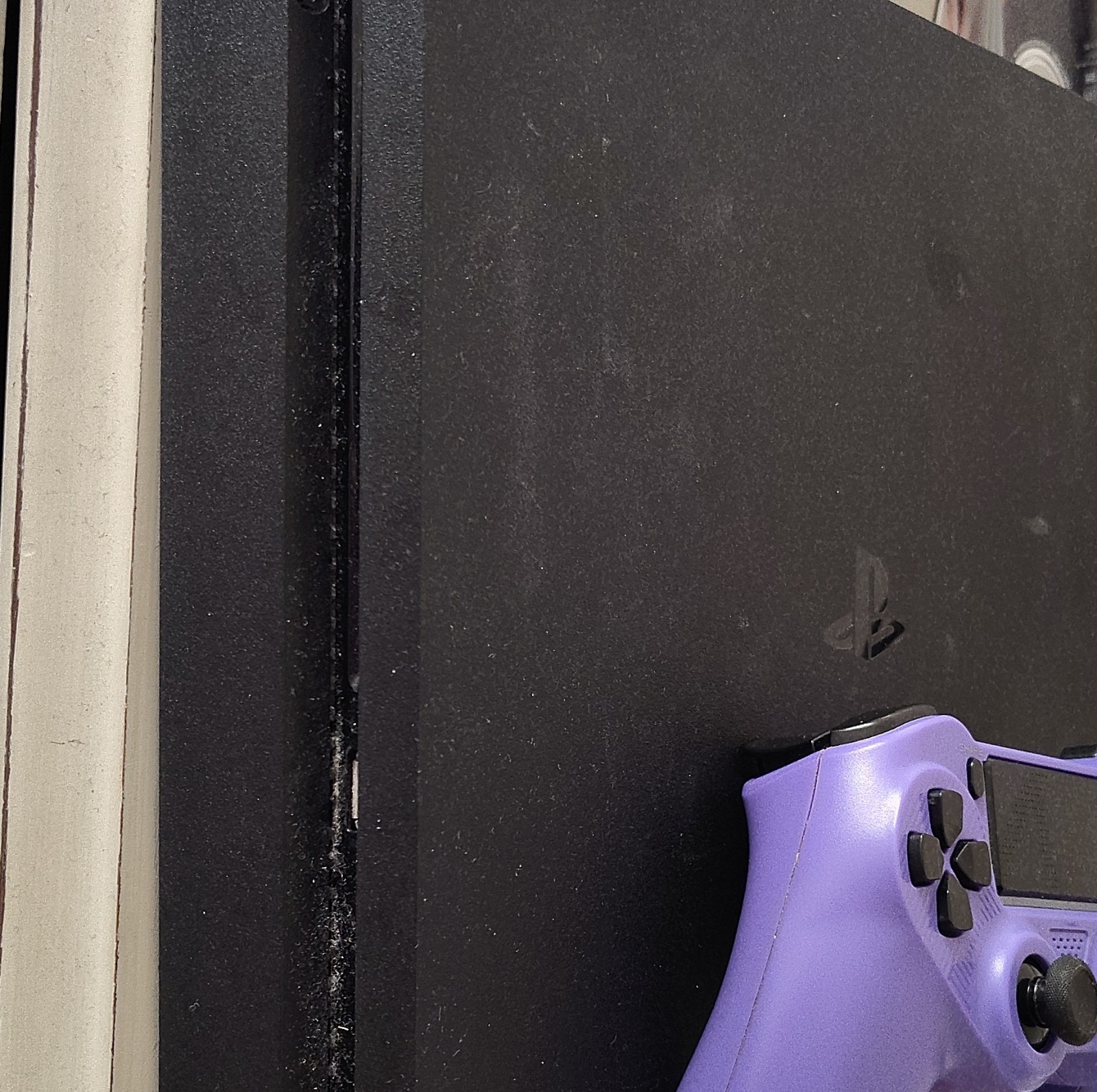 Sony PlayStation 4 Black Console Wi-Fi HDMI USB with Purple Controller