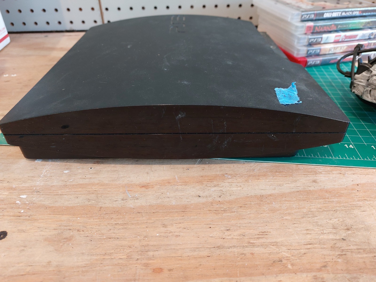 Sony PlayStation 3 Slim 120gb Cech-2001A Black Console Bundle w Games