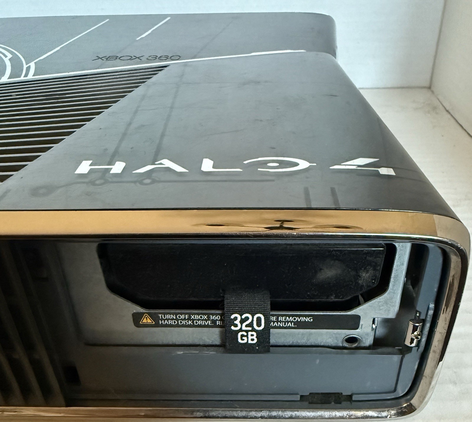 Halo 4 Limited Edition Xbox 360 Console 320GB – Tested