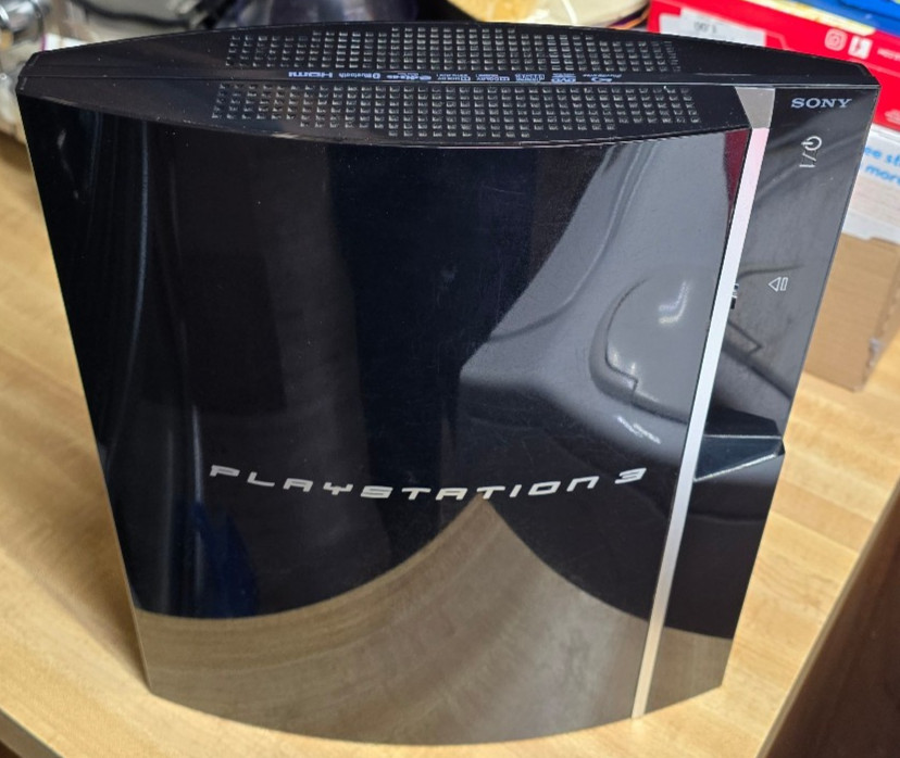 Sony PS 3 CECHL01 80GB +Games Move Sys New Controller tested and working++ more