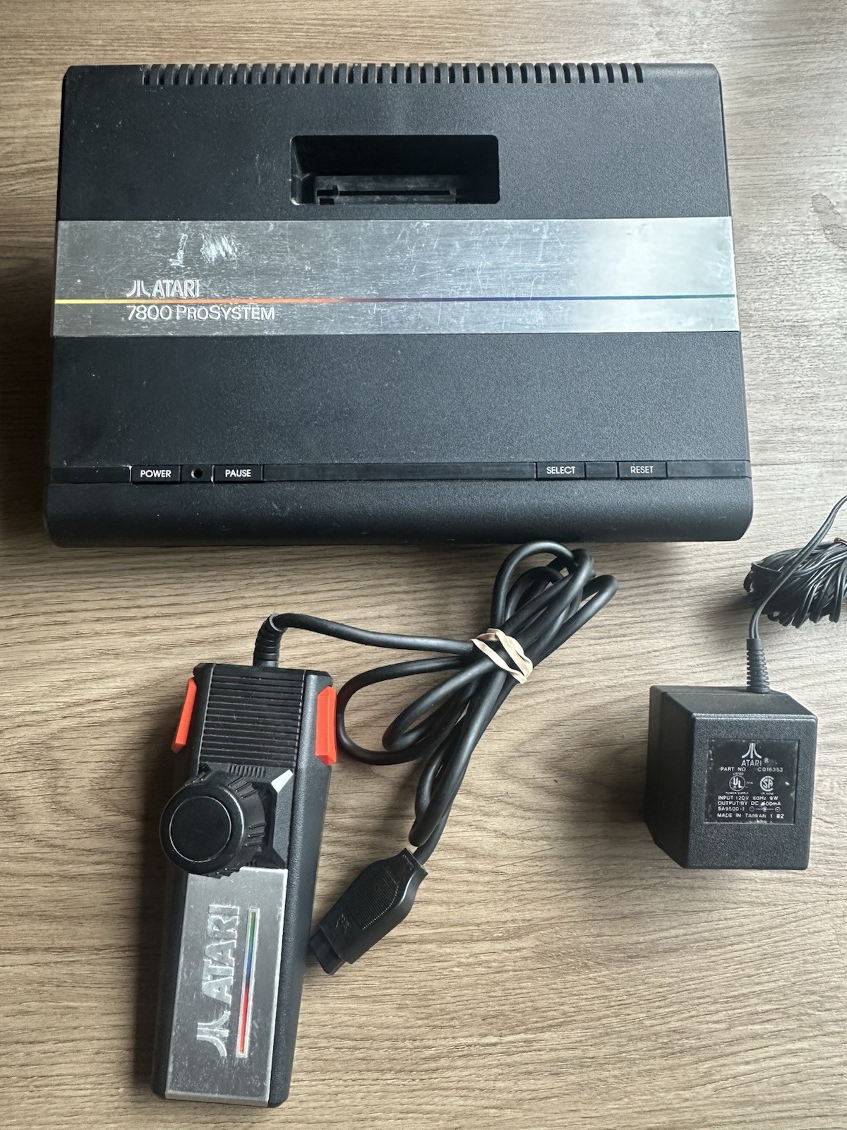 Atari 7800 ProSystem Black Silver Console w/ Paddle Controller Vintage