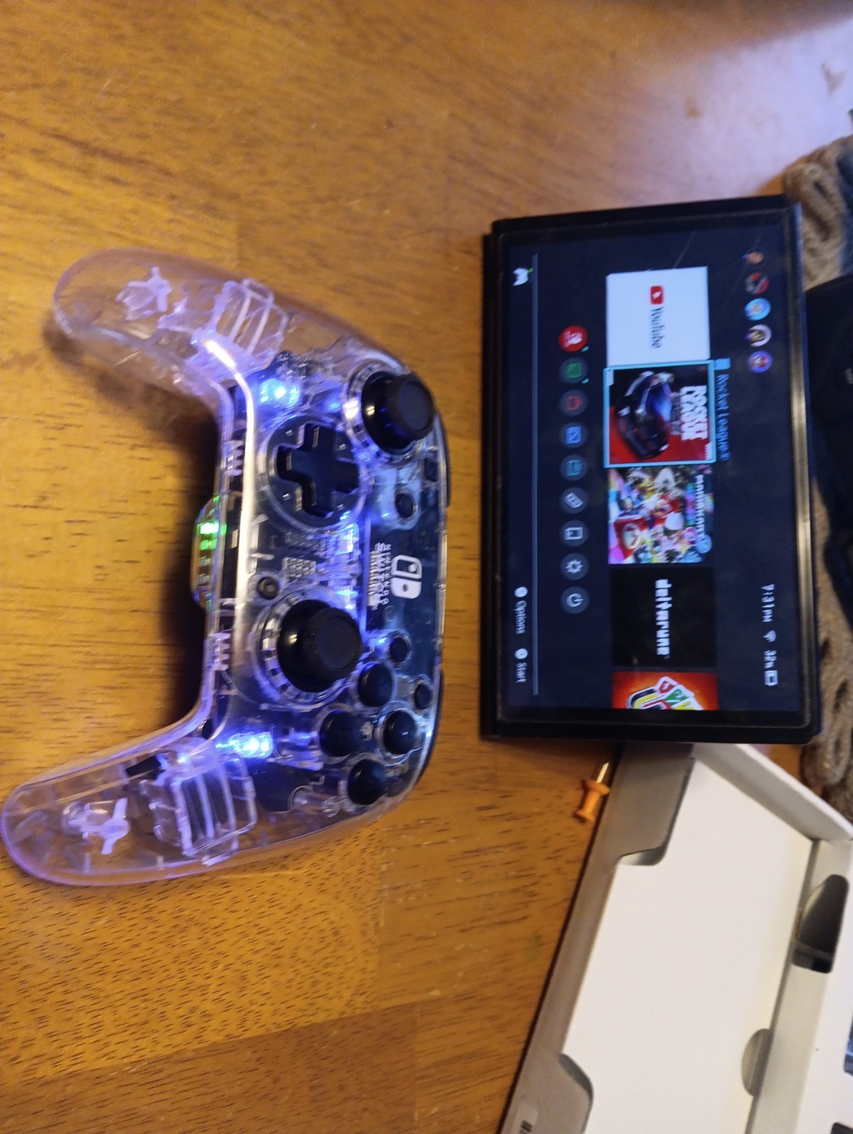 Nintendo Switch OLED Decent Condition Nearly Everything Included+2 Games