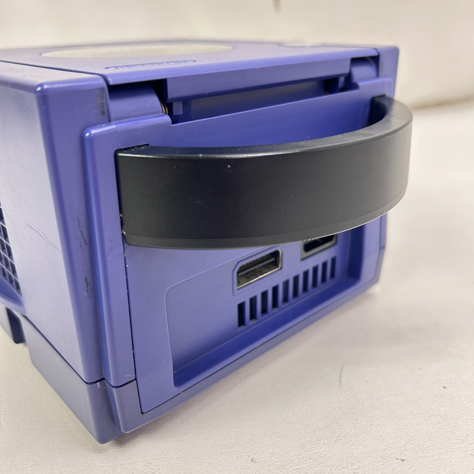 Nintendo GameCube Indigo Console w/ Two Controllers & Cables – TESTED