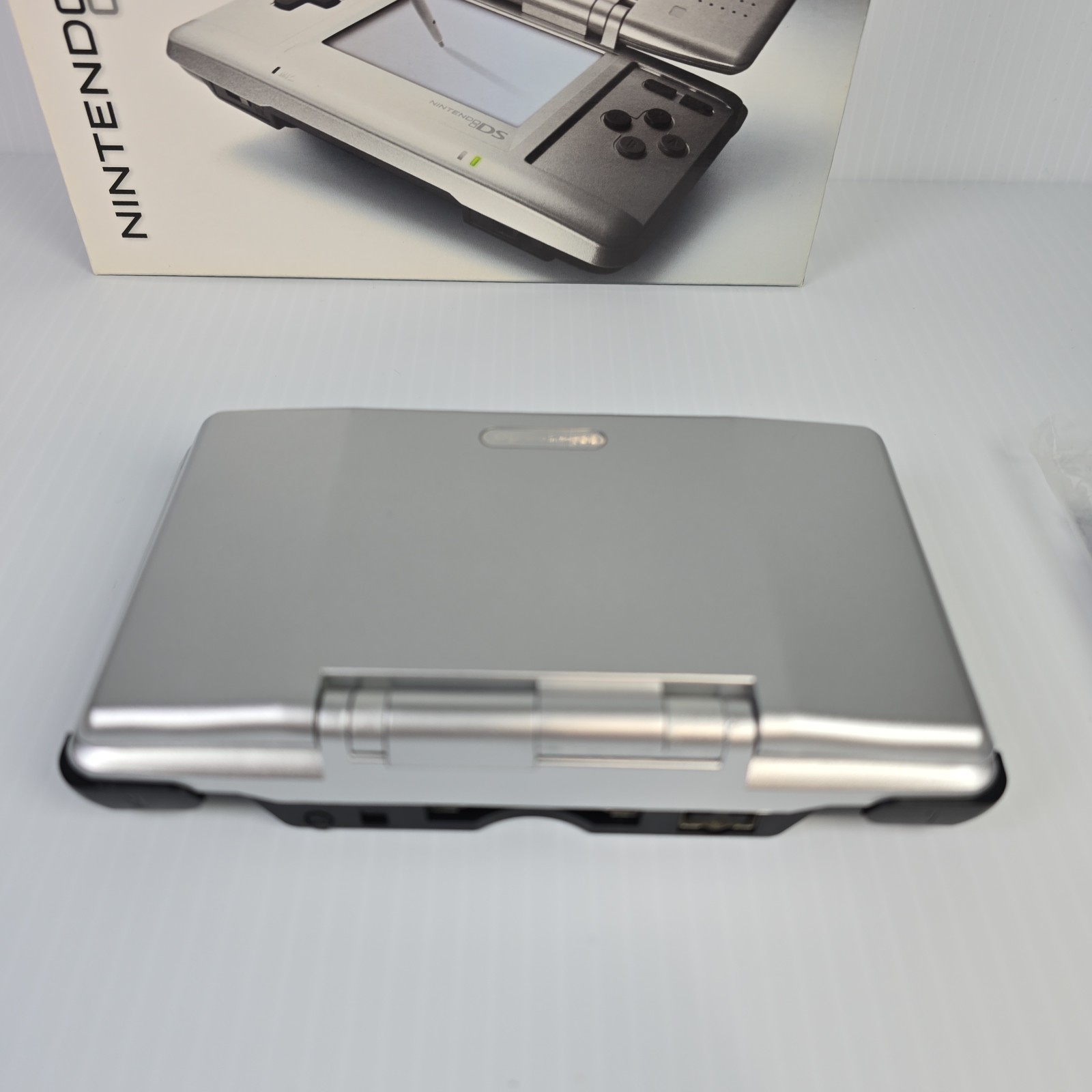 Nintendo DS Original NTR-001 Titanium Silver Handheld System CIB Tested