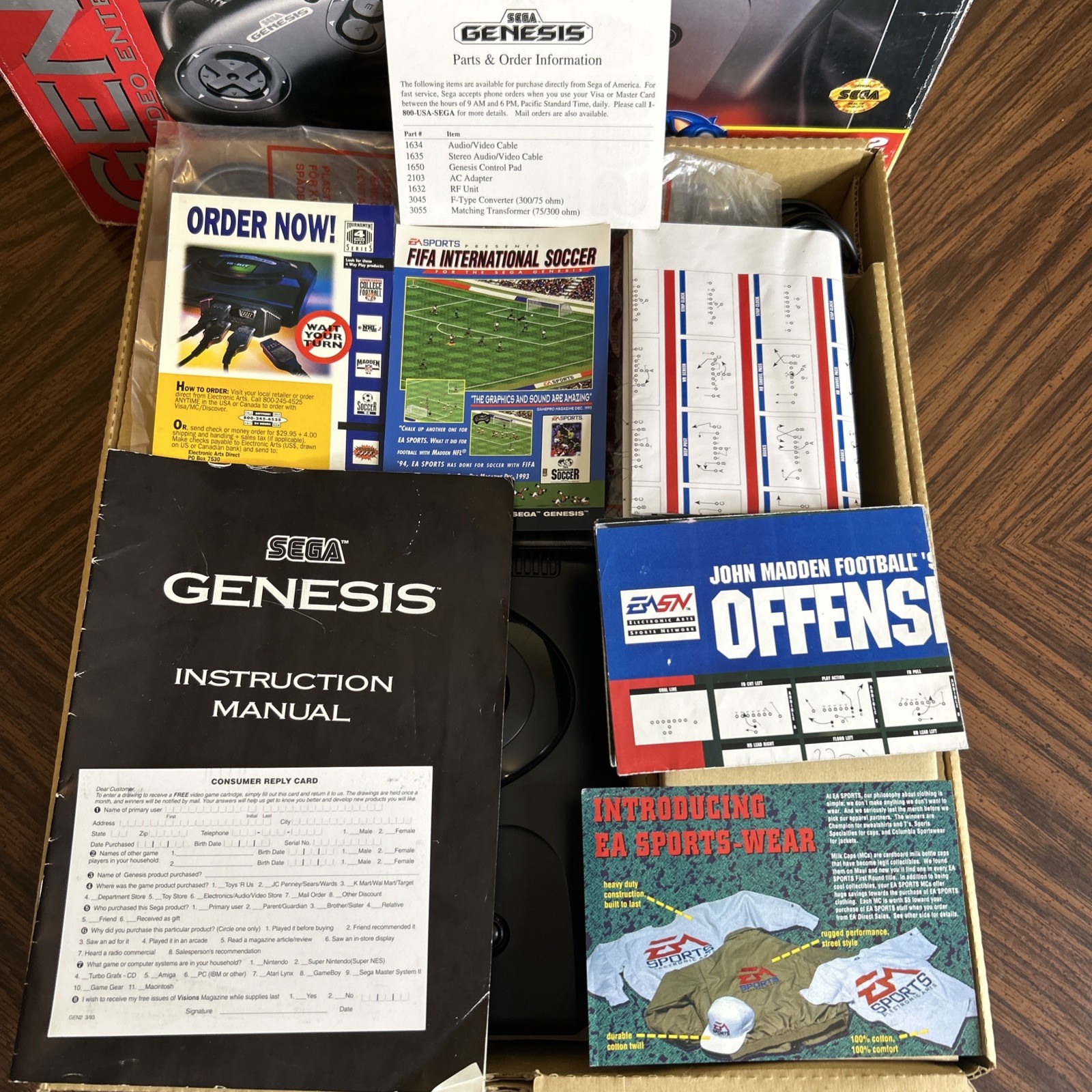 Sega Genesis Model 2 Console Complete in Box Sonic 2 Bundle Manual Reg Card Post