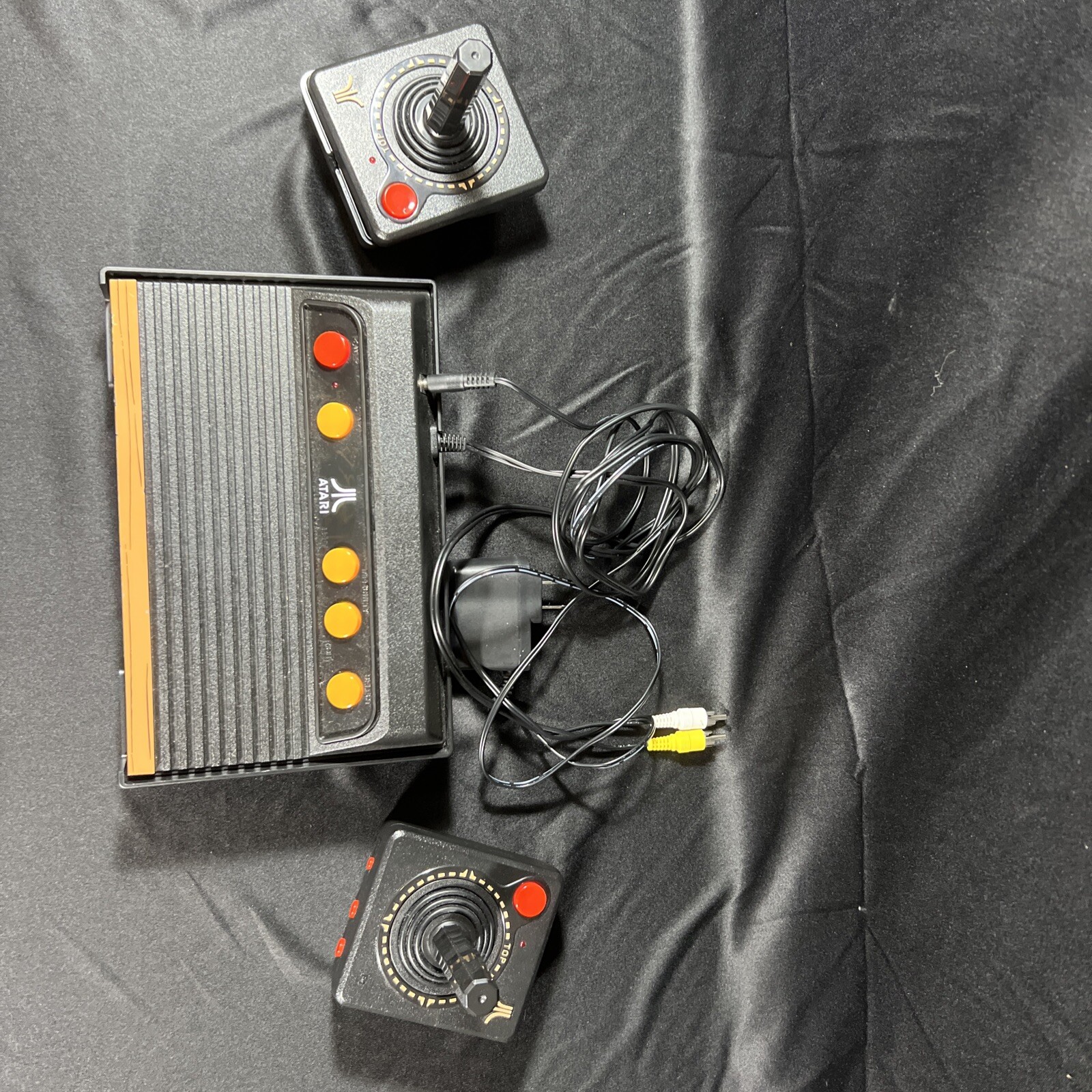 Atari Flashback H10607 Black Wired Classic Game Console with Two Controllers
