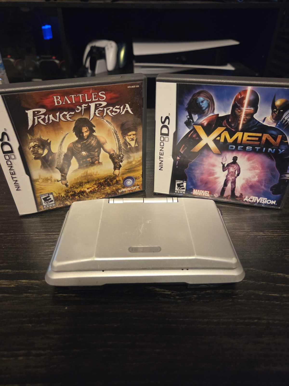 Nintendo DS NTR-001 Titanium Silver Original, Tested & Woking W/ Games CIB