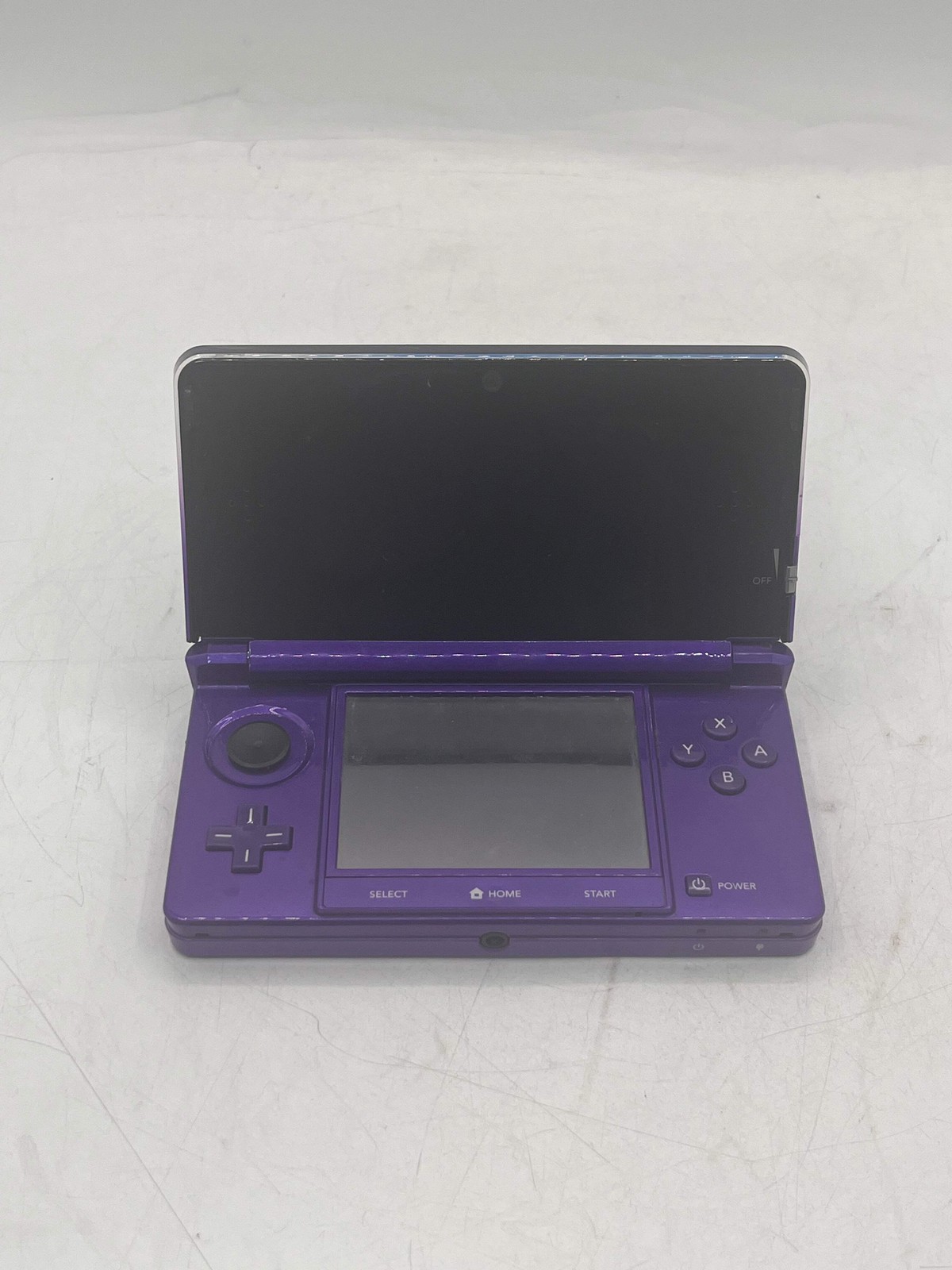 Nintendo 3DS CTR-001 Handheld Game Console 2011 Purple