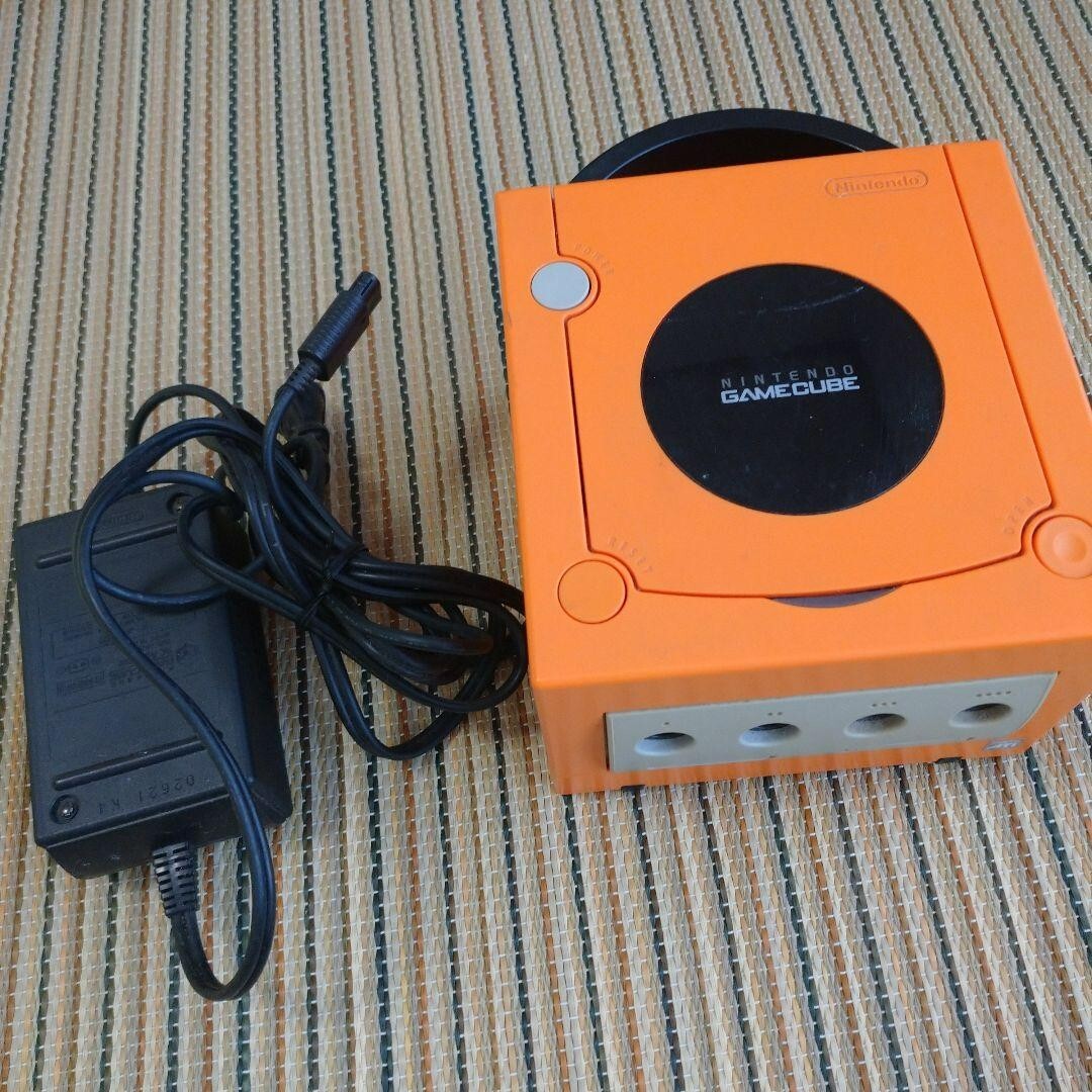 Nintendo GameCube console Spice Orange Japan only GC with cable DOL-001