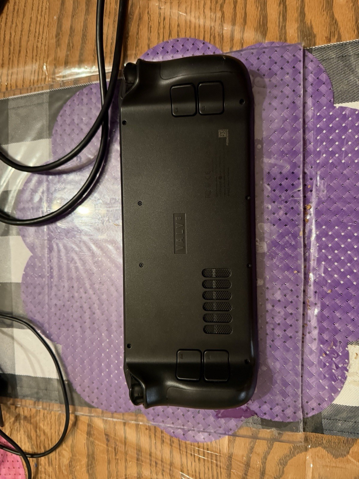 Valve Steam Deck 1Tb Oled Black w/ Case, Dock, Power Adapter, Hdmi Cord.