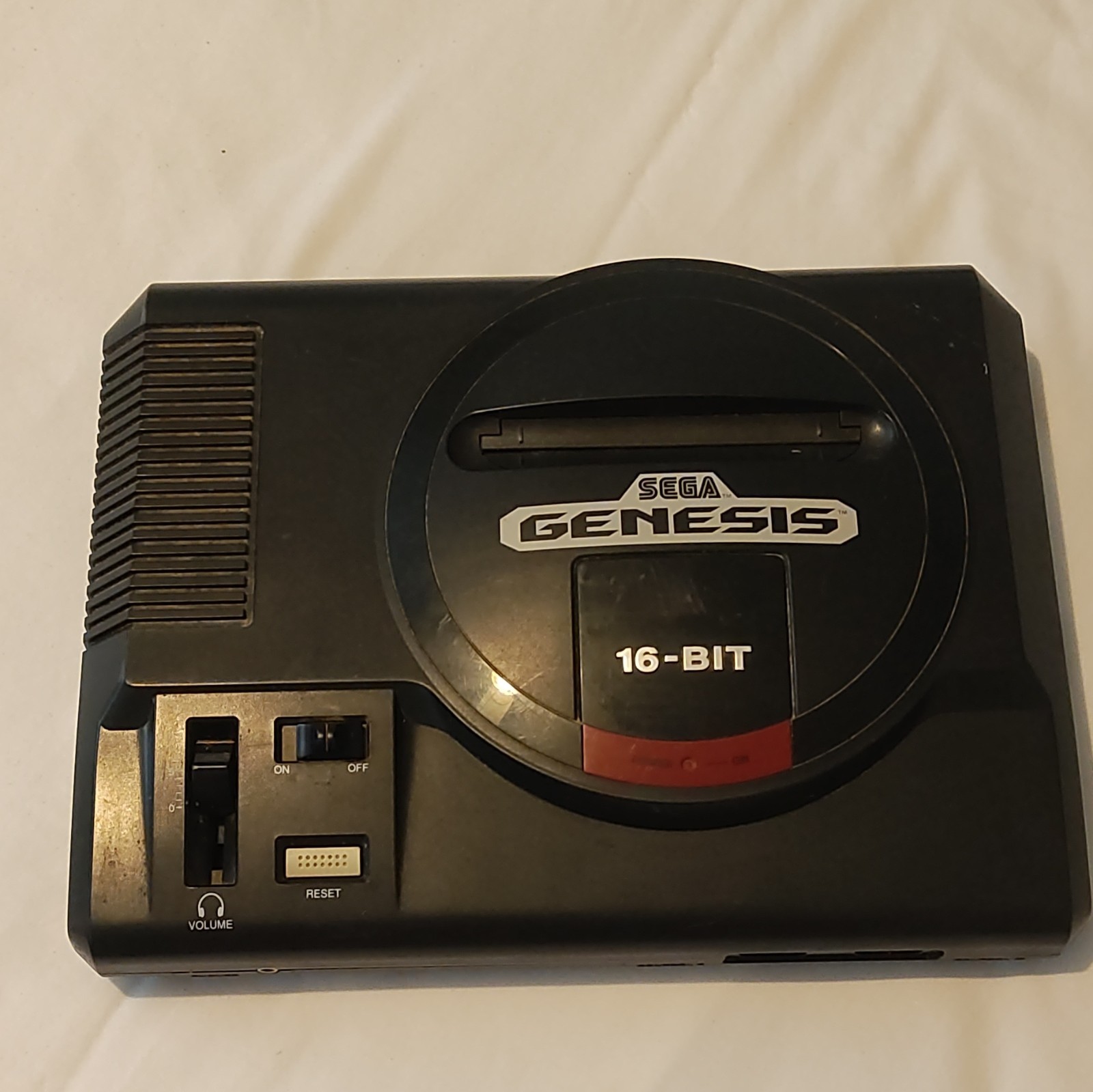 SEGA Genesis 16-Bit Home Console MPN 1601 Black NTSC-U/C (US/Canada)
