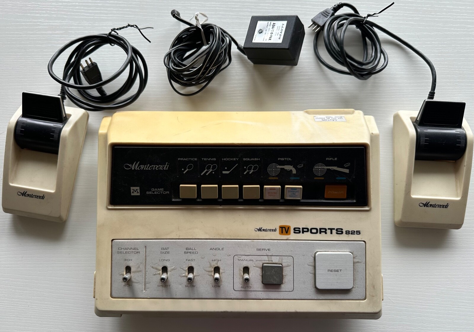 FOR REPAIR Vintage 1970s Monteverdi TV Sports 825 TV/Video Gaming System