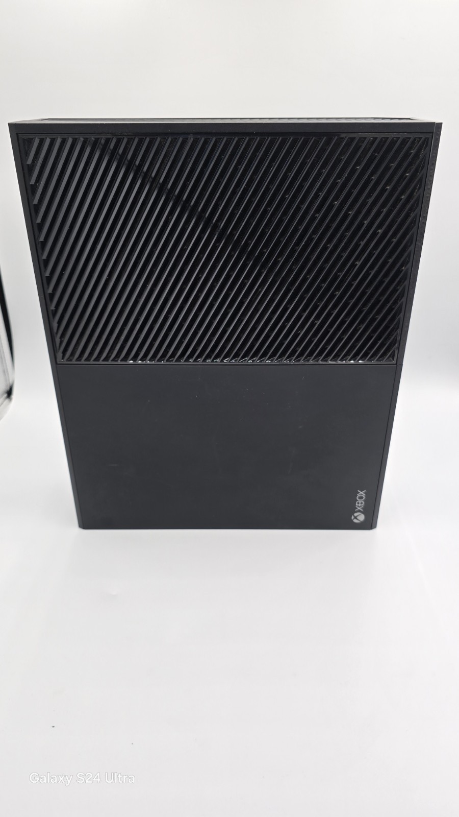 Microsoft Xbox One 1540 Console 500GB 1080p Blu-Ray Compatible Black