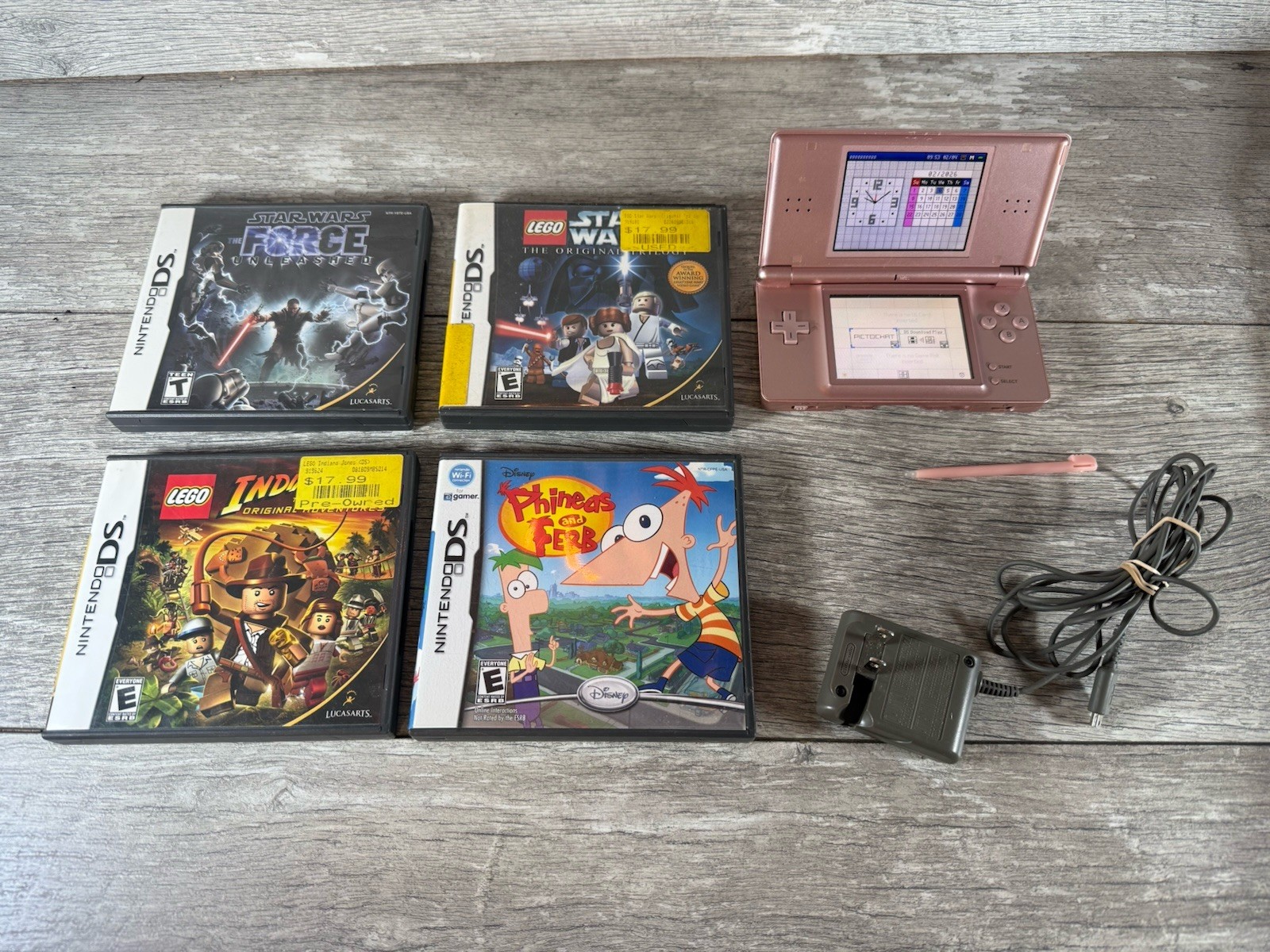 Nintendo DS Lite Metallic Rose W/ Game & Charger