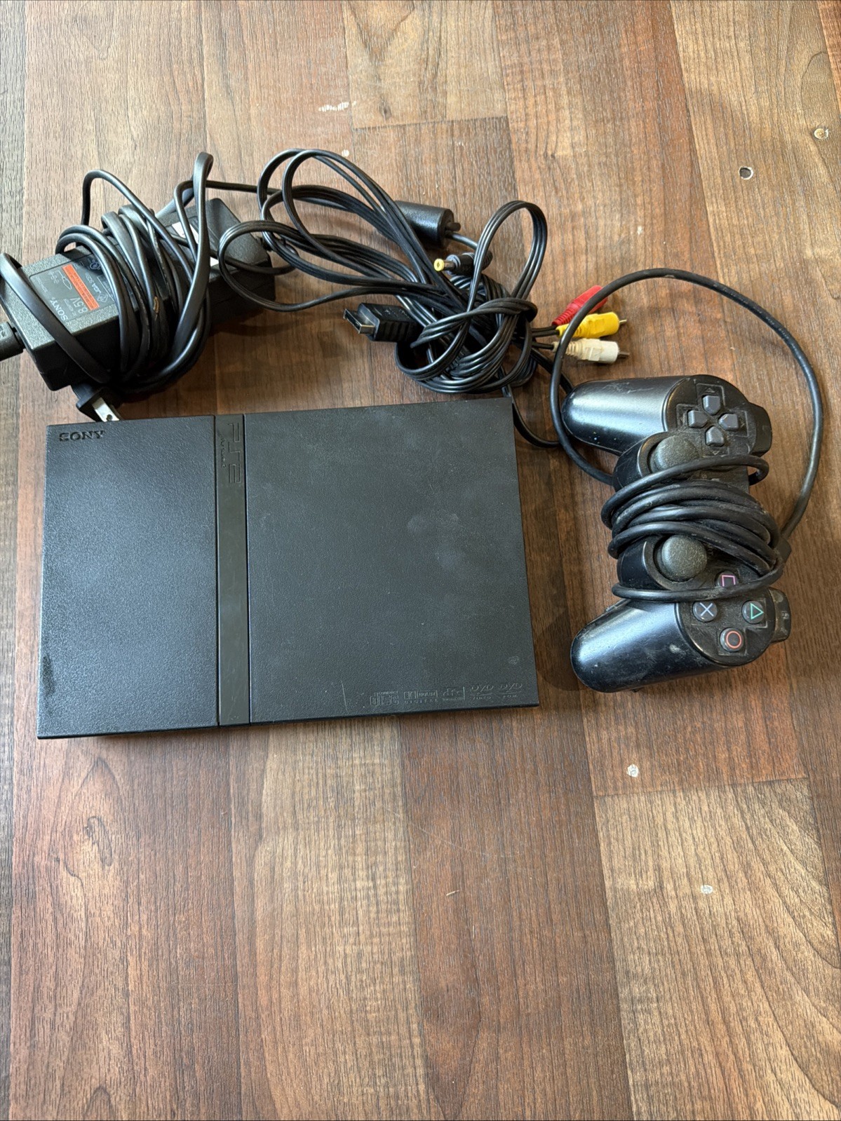 Sony PlayStation 2 PS2 Slim SCPH-77001 Black NTSC-U/C w/ Cables 1 Controller