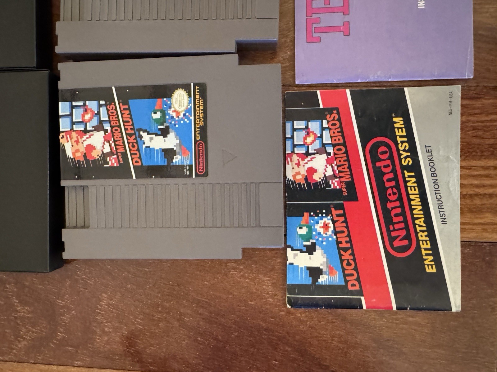 1988 Nintendo NES Console With 5 Games