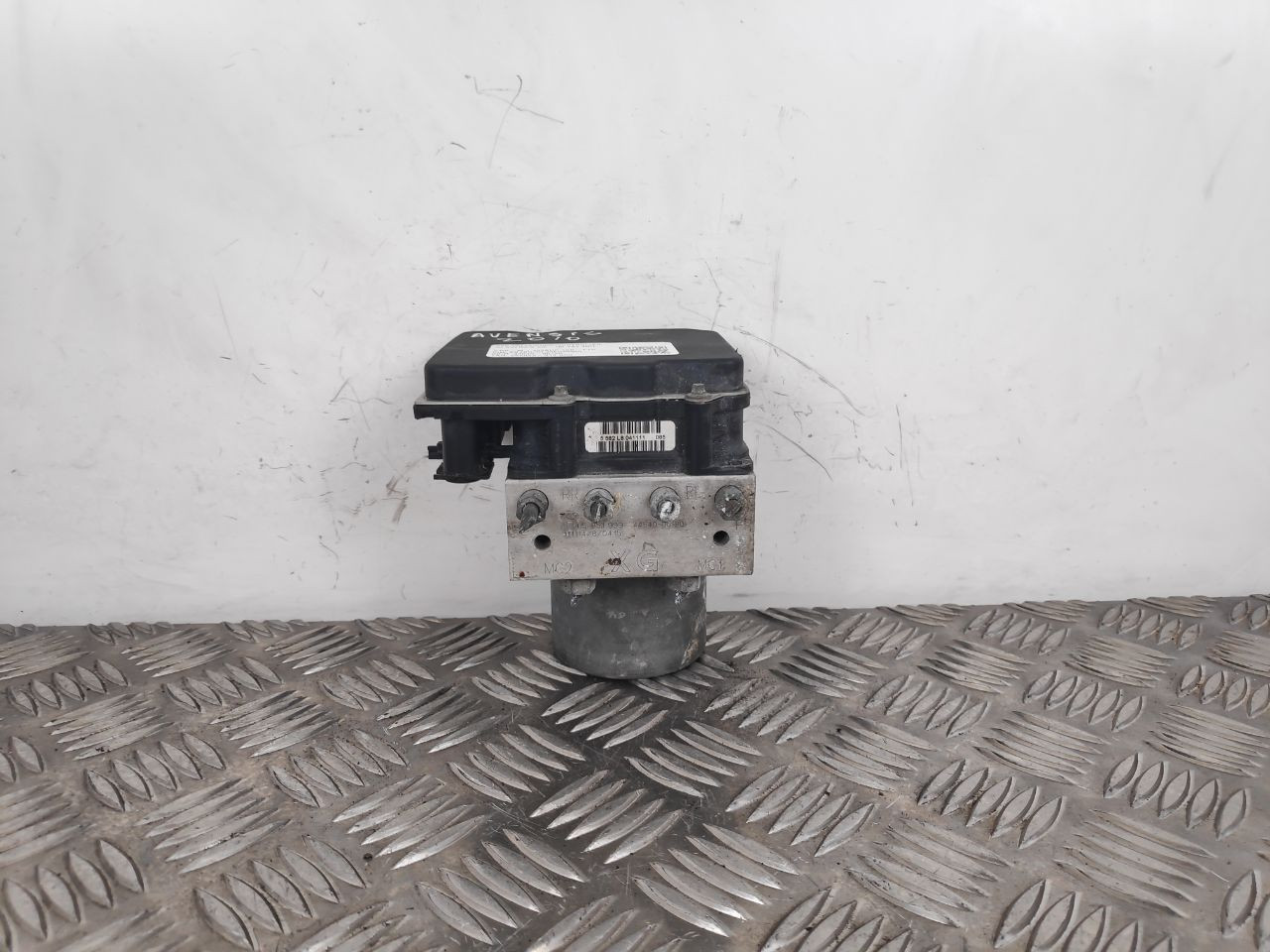 2010 TOYOTA AVENSIS T27 ABS VALVE/PUMP/CONTROLLER 44540-05120