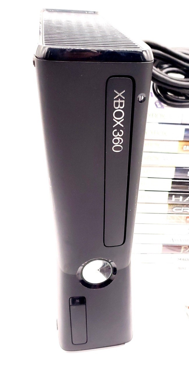 Microsoft Xbox 360 S Console – Black (1439) 250GB Drive & 34 Games SYSTEM WORKS