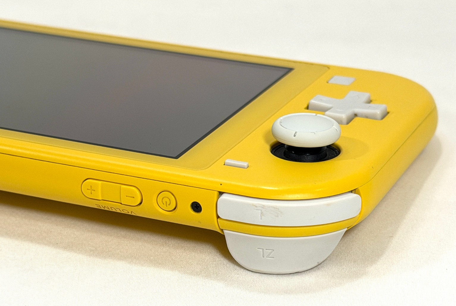 Nintendo Switch Lite HDH-001 (Console Only) – Yellow