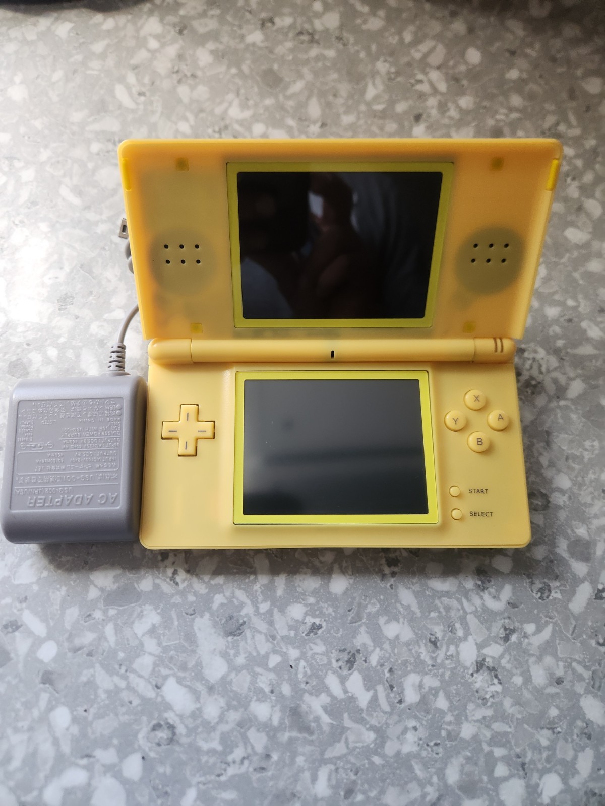 Nintendo DS Lite Pokémon Edition 4MB Yellow Handheld System