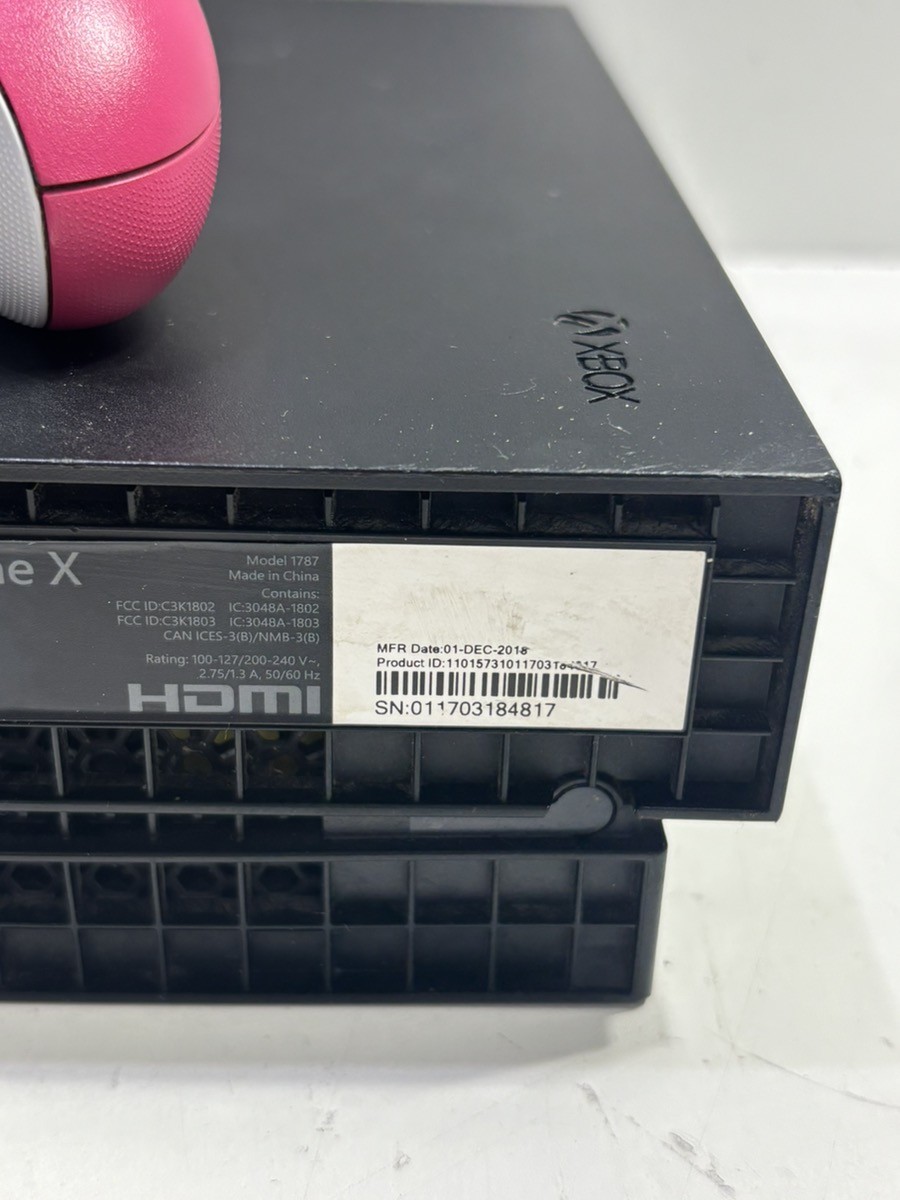MICROSOFT XBOX ONE X – CONSOLE – 1TB – 1787 (P11035146)