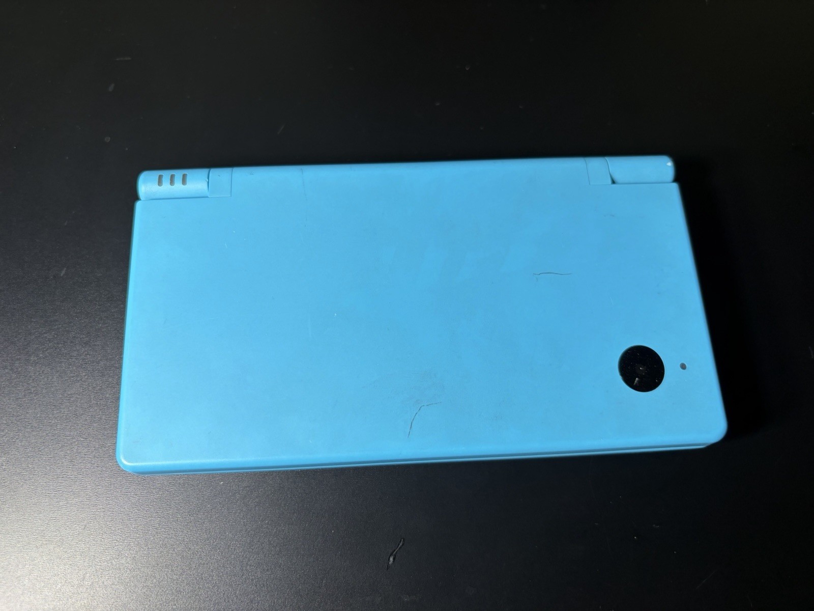 Nintendo DSi Handheld Game Console Blue Complete In Box Very Good