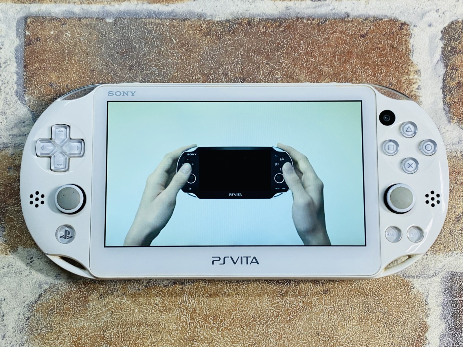 PS Vita Light Blue White PCH-2000 Sony Japan Mobile Case 16GB Charger Ex DDP