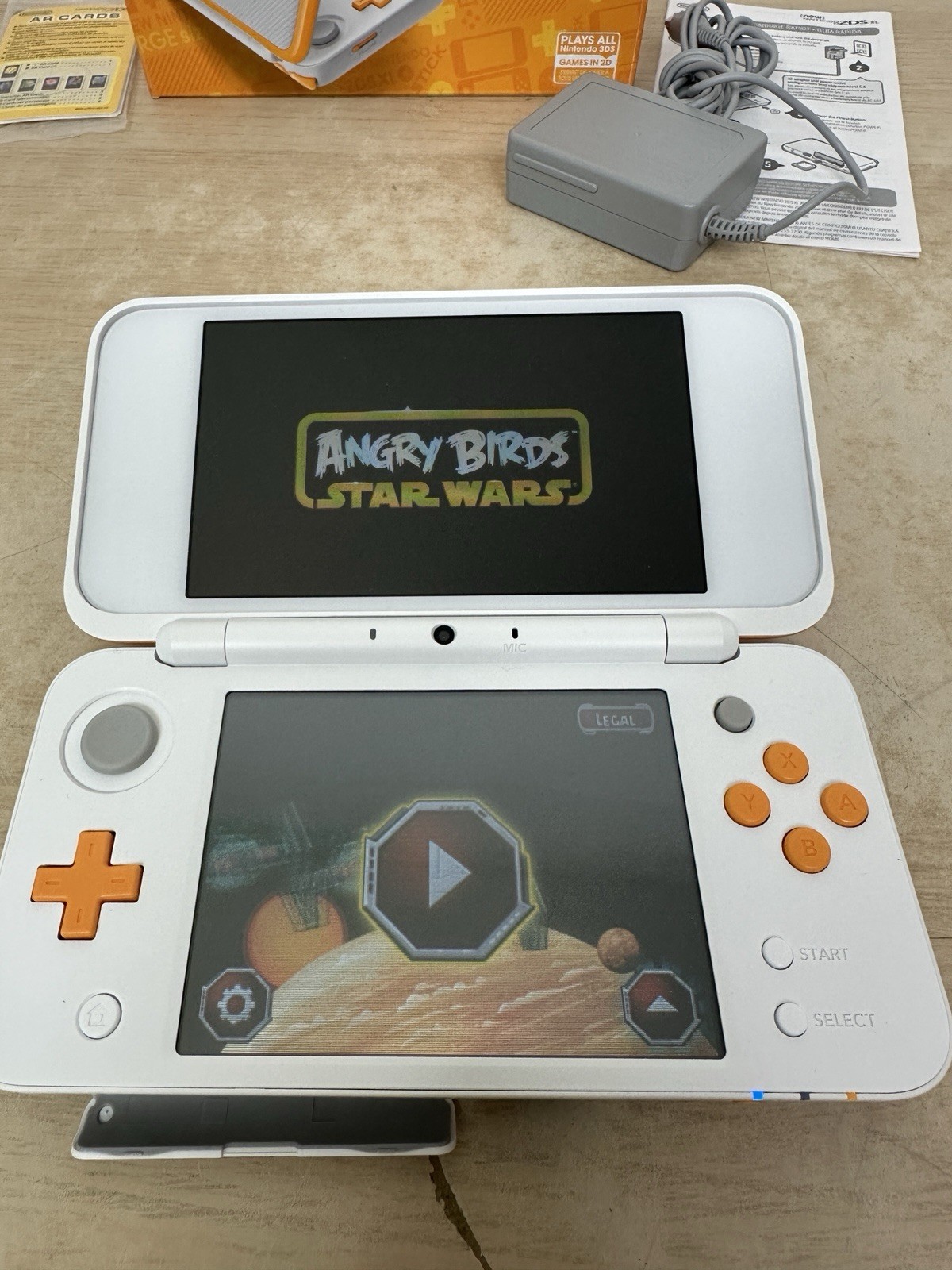 OEM USA Nintendo 2DS XL White & Orange Console System w/ Box, Charger & Inserts