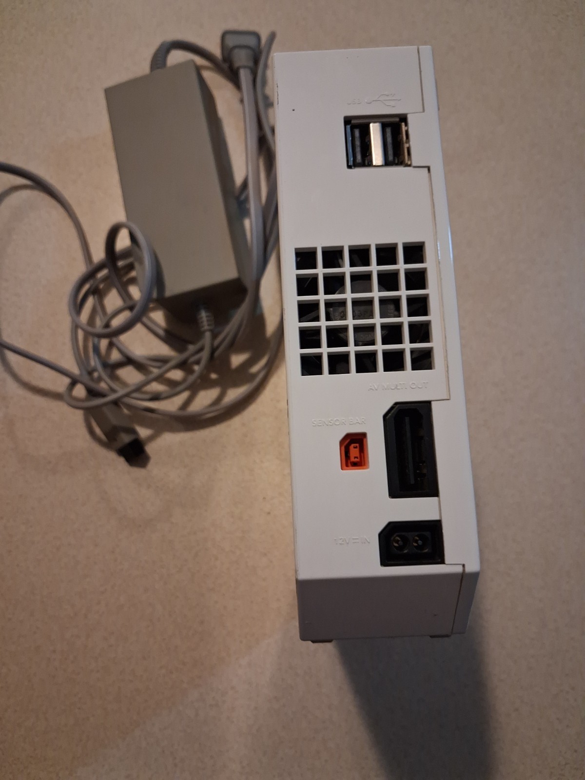 Nintendo Wii RVL-001 512 MB Home Console – White