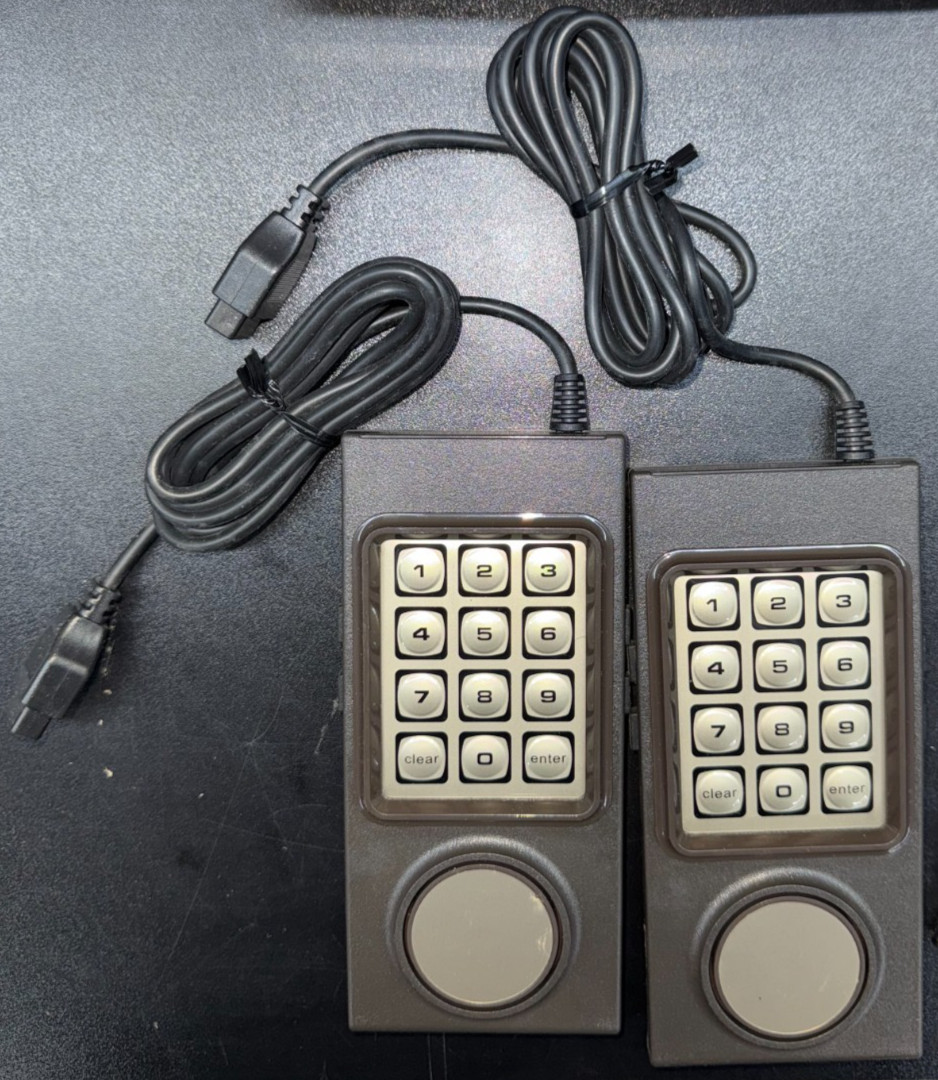 Intellivision Flashback Classic Game Console w 60 Built-In Games IN460