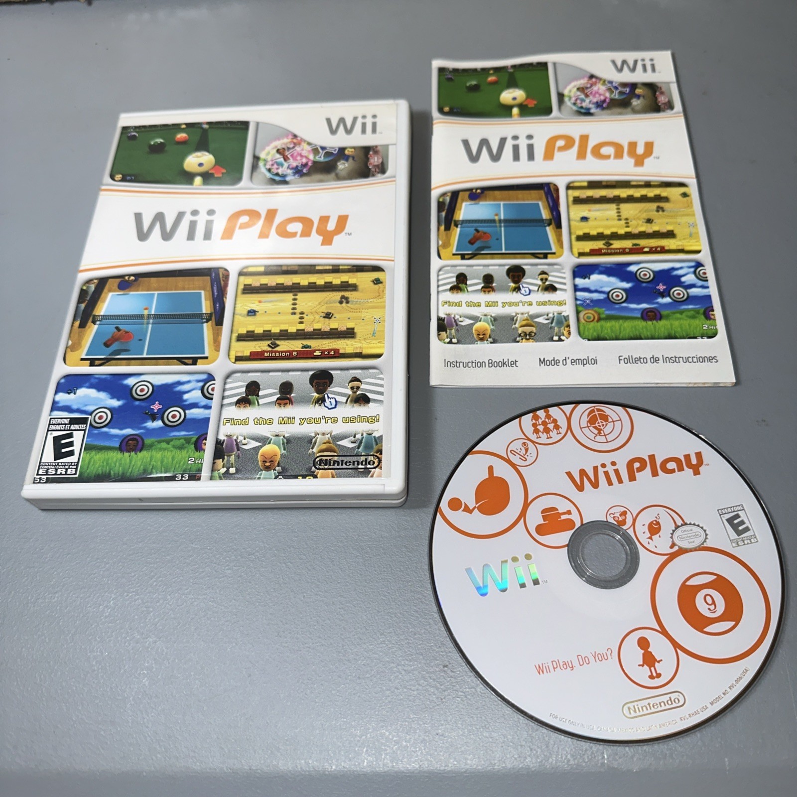 Wii Play Video Game Nintendo Wii 2007 Complete w/ Manual & Case Tested