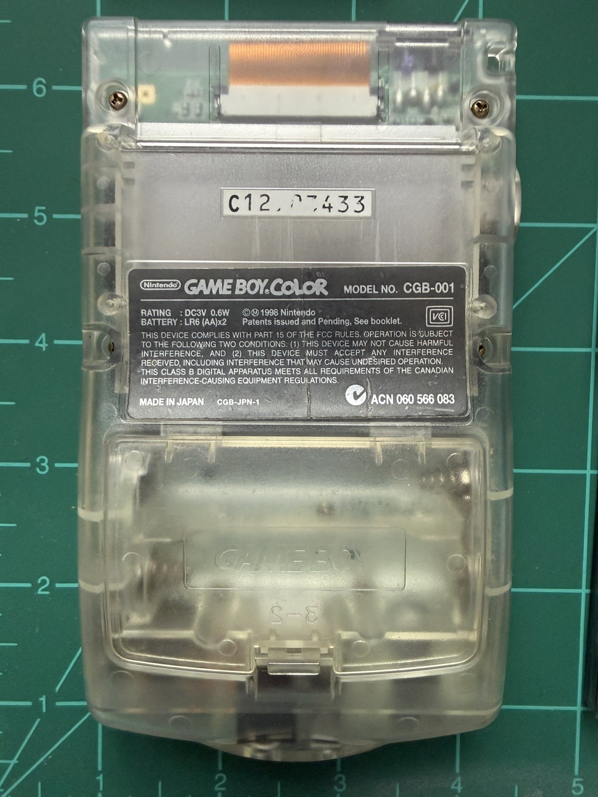 Nintendo Game Boy Color Clear + 3 Game Lot Super Mario Land 2 Bros Deluxe Bugs