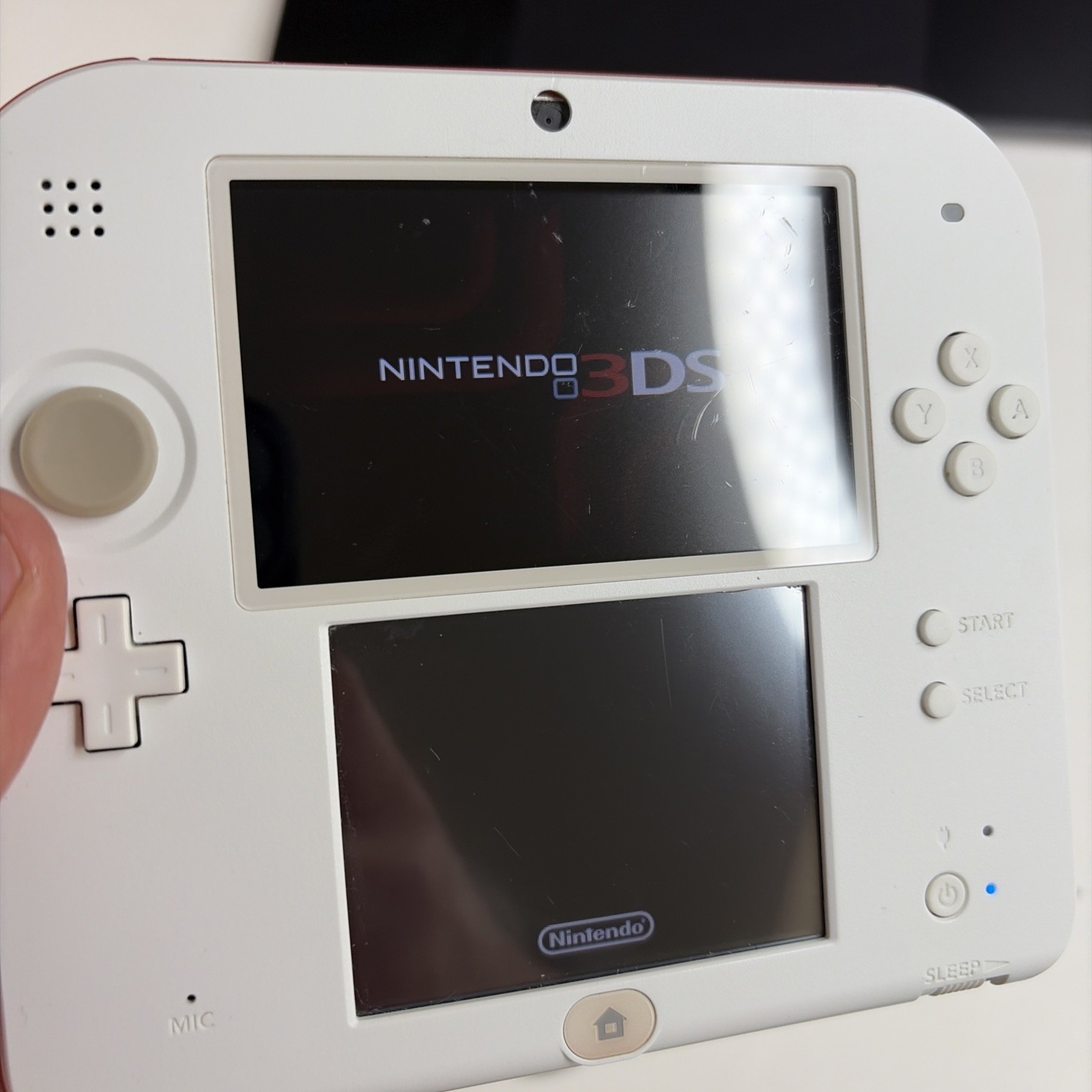 Nintendo 2DS White & Red Handheld System w/Charger Stylus Case US Model