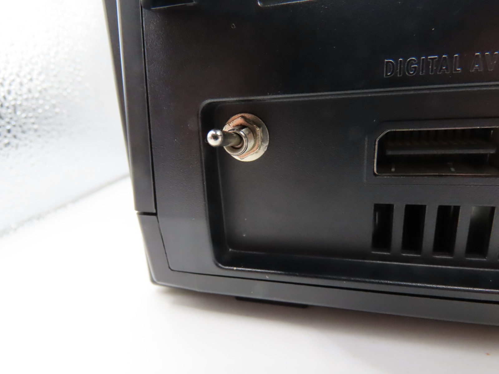 RECAPPED, REGION SWITCH Nintendo GameCube BLUETOOTH LED Console Bundle – DOL 001