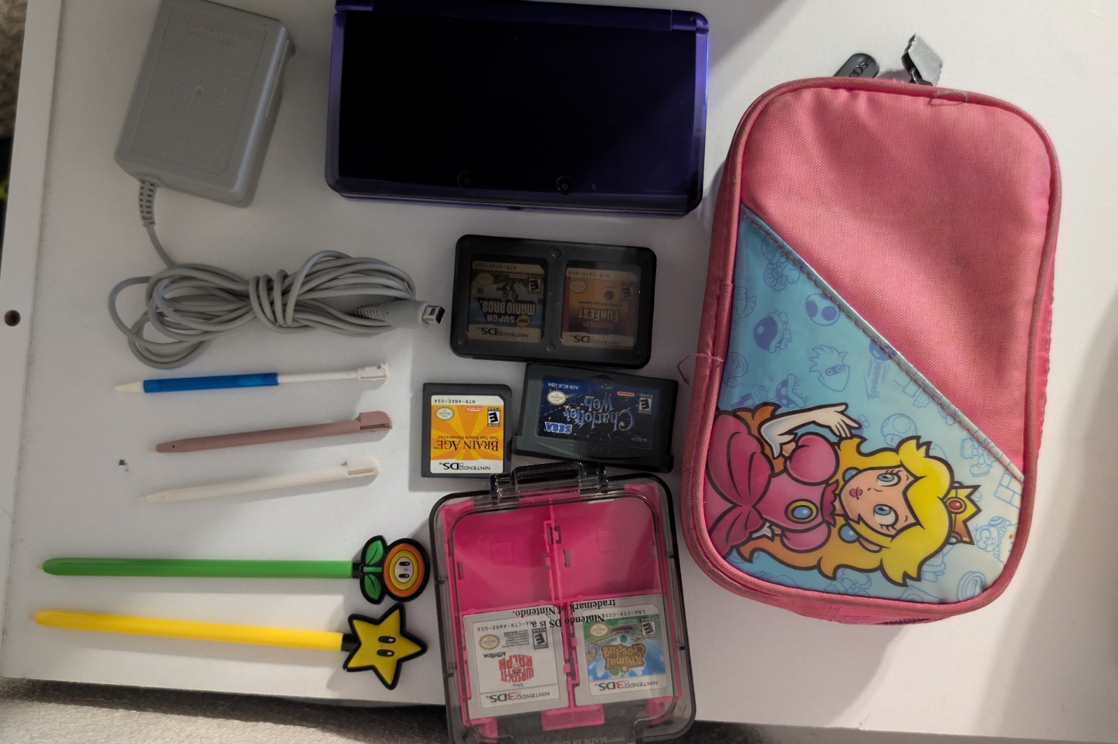 Nintendo 3DS Purple Console Bundle W/ Case Charger 10+ Games Several Styluses