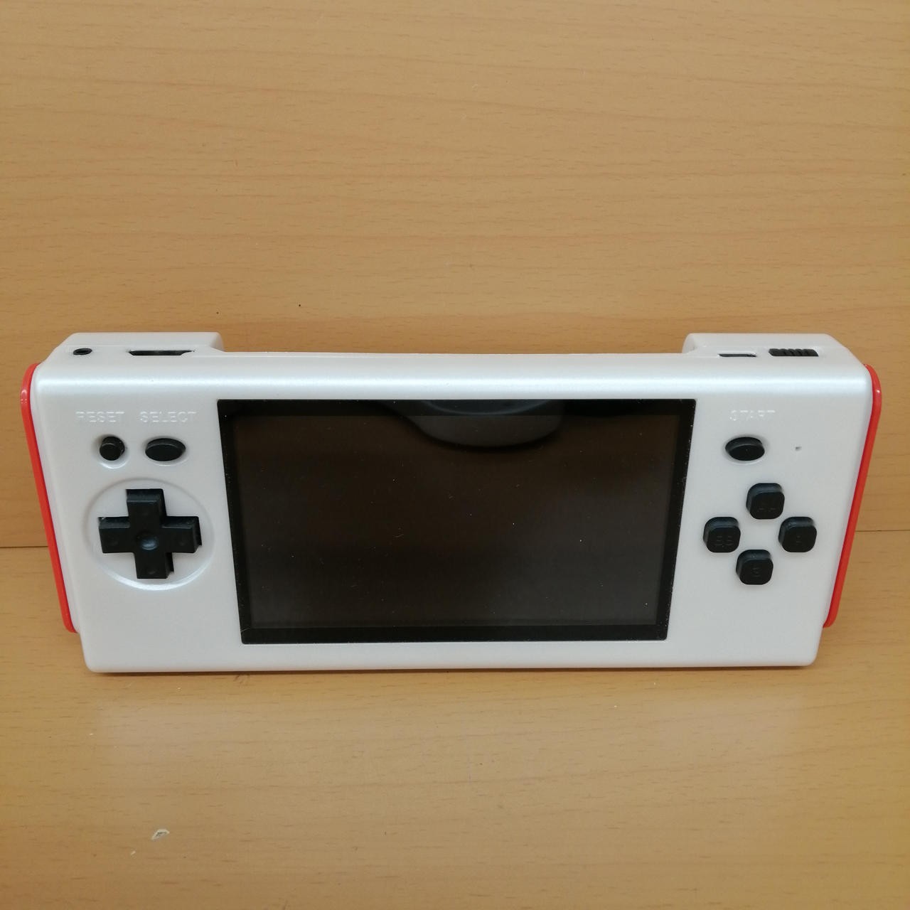 FC Compatible Machine Model IPS 8BIT POCKET HD V2 Columbus Circle
